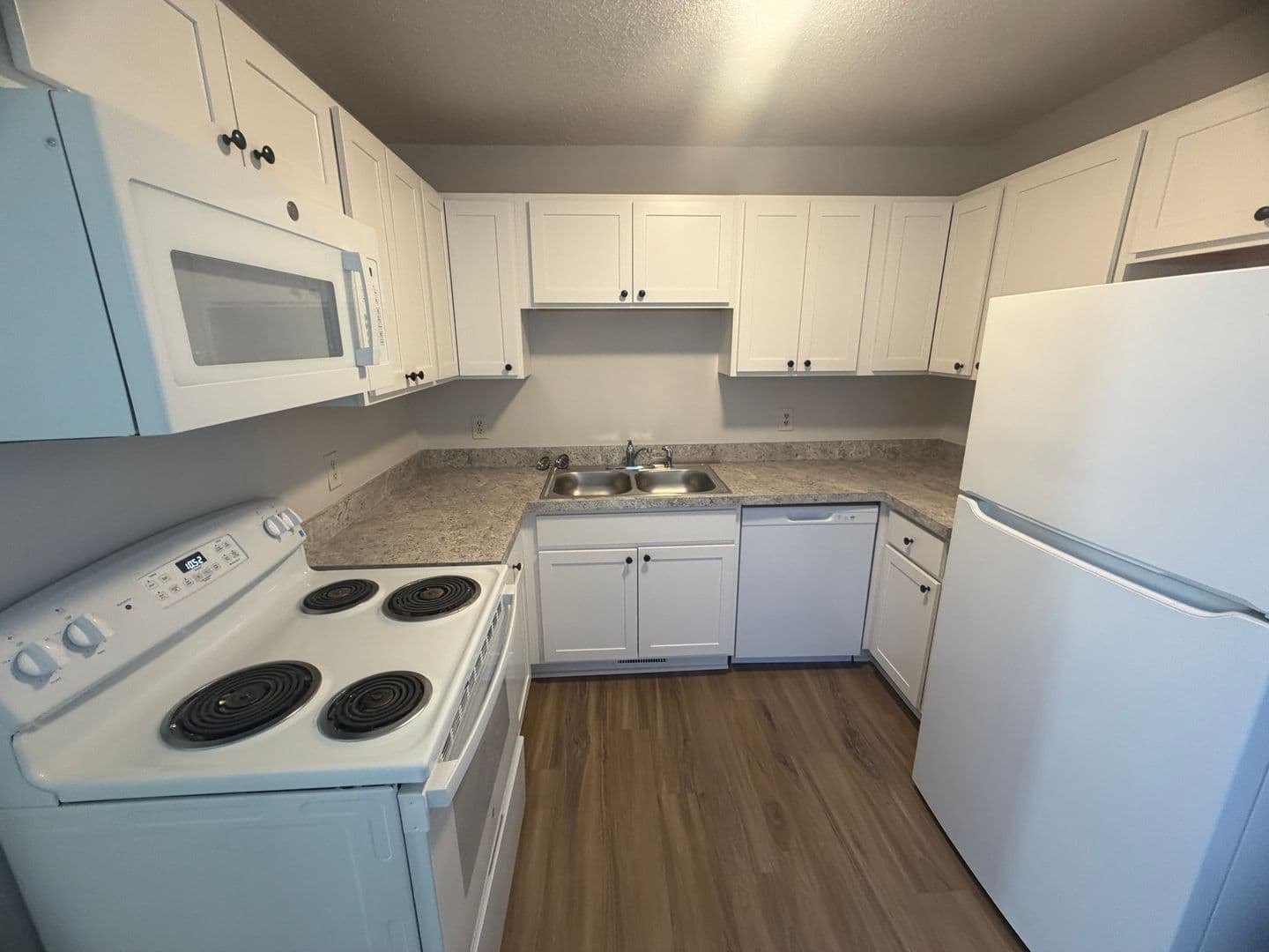 Raleigh Apartment: 4816 Hoyle Dr.