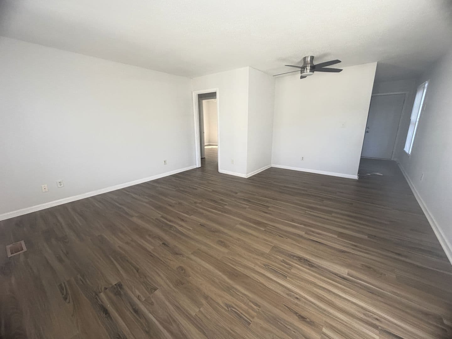 Raleigh Apartment: 4816 Hoyle Dr.