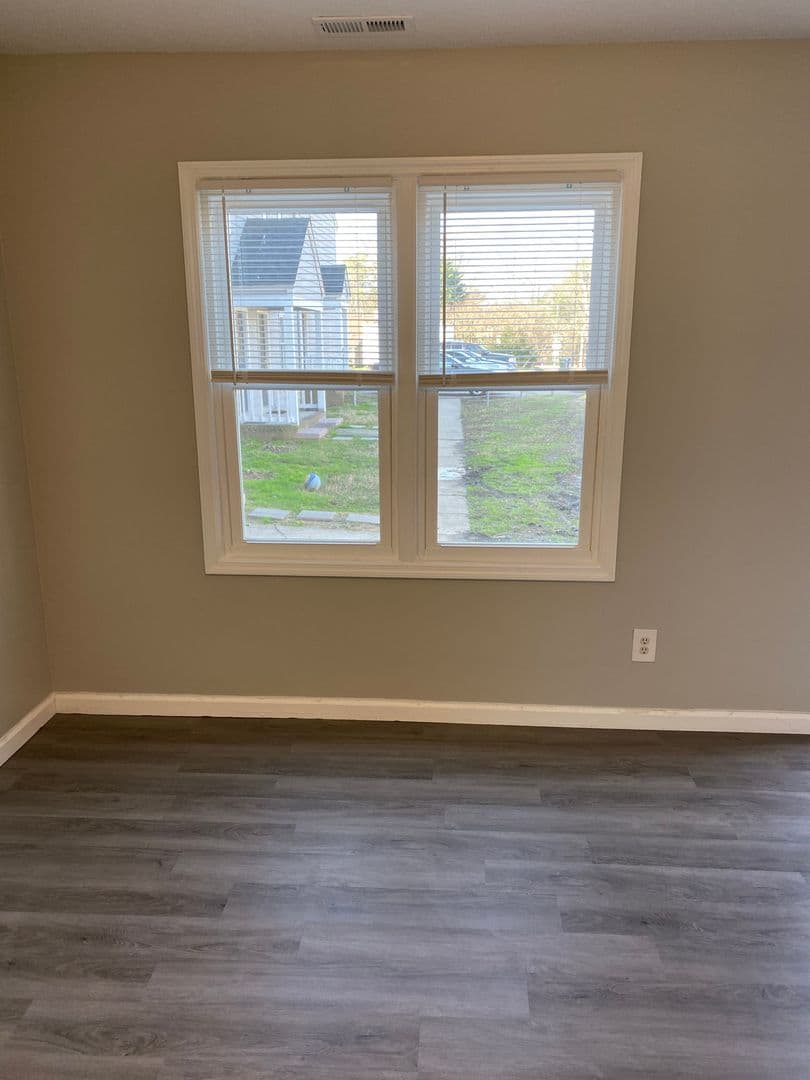 Raleigh Apartment: 4716 Hoyle Drive