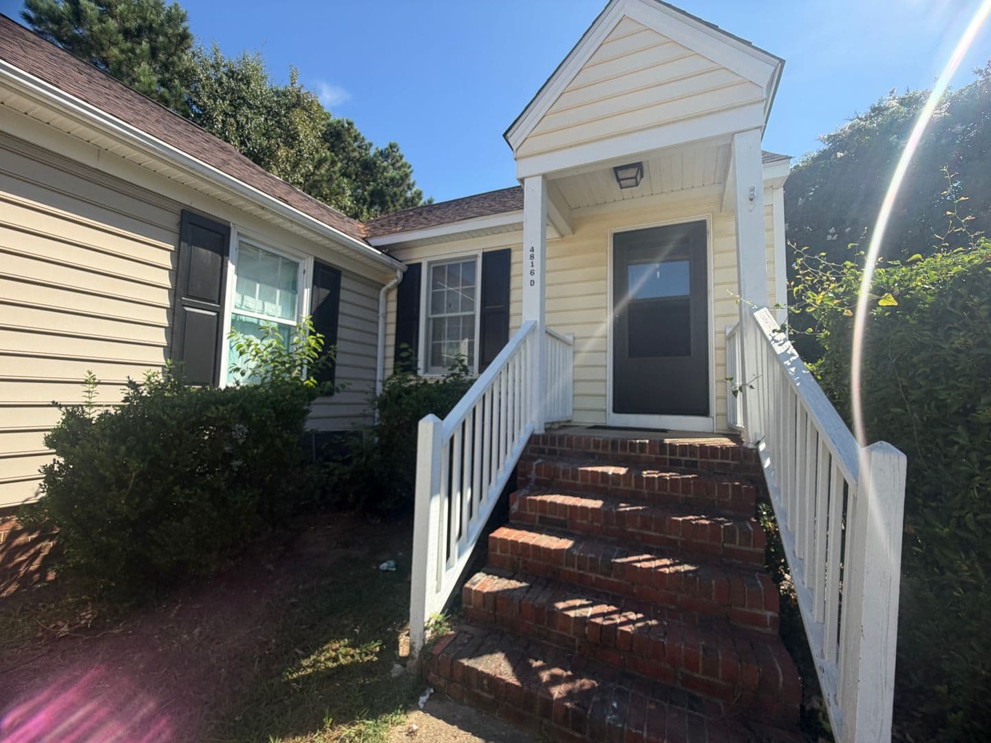 Raleigh Apartment: 4816 Hoyle Dr.