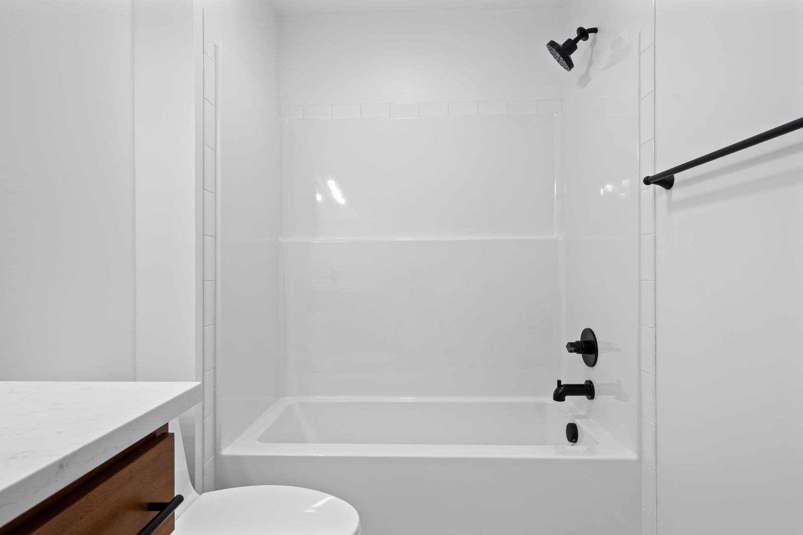 Richmond Apartment: 2033 W Broad St
