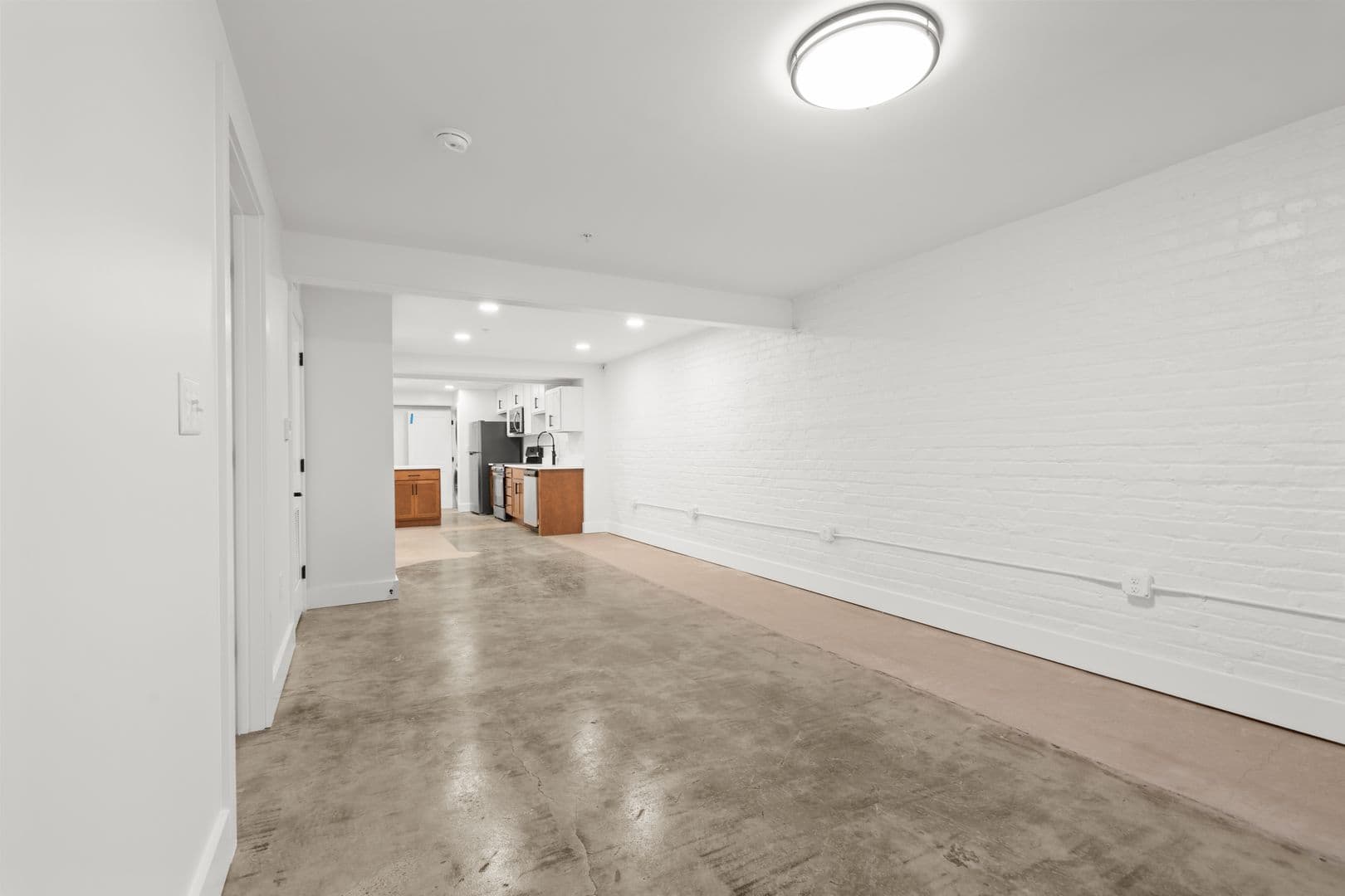 Richmond Apartment: 2033 W Broad St