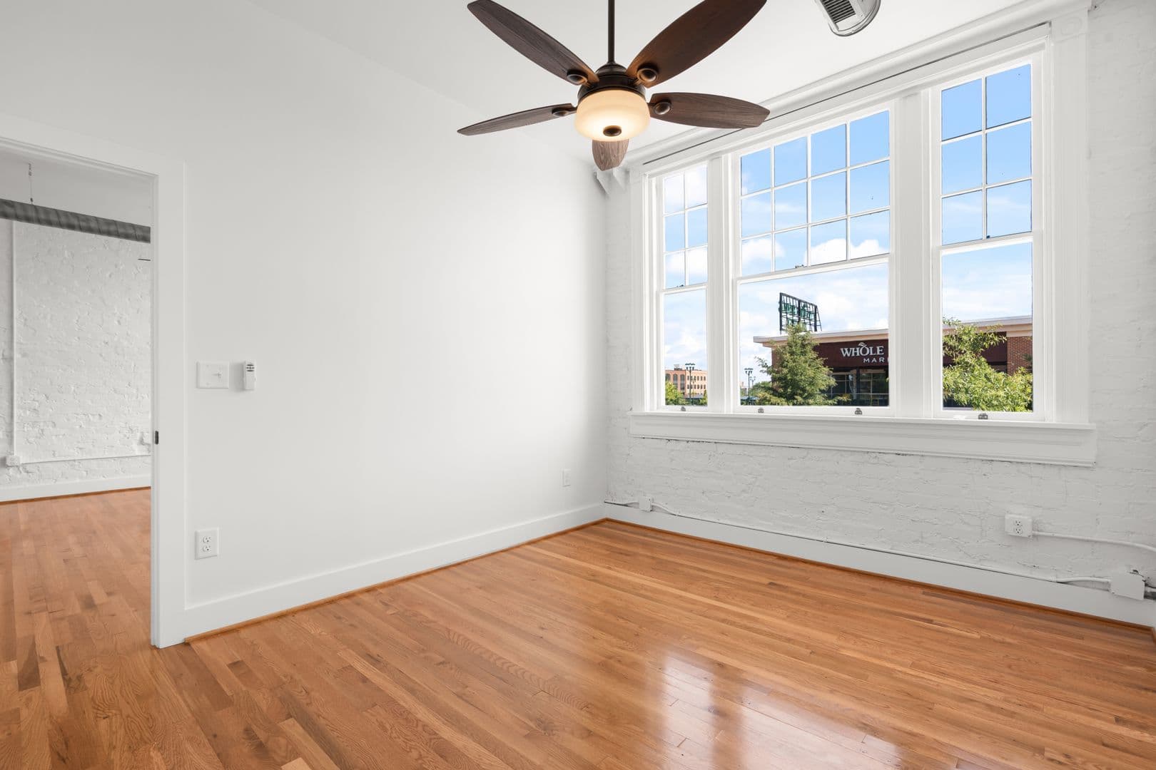 Richmond Apartment: 2033 W Broad St