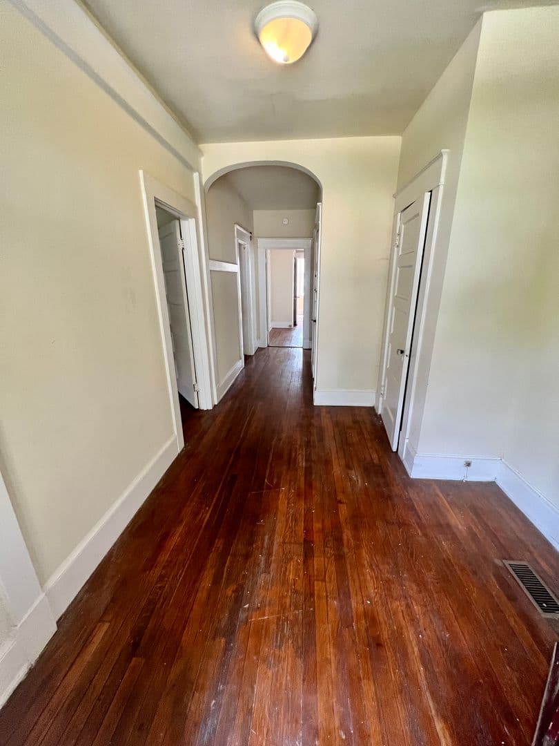 Richmond Apartment: 3310 Barton Ave