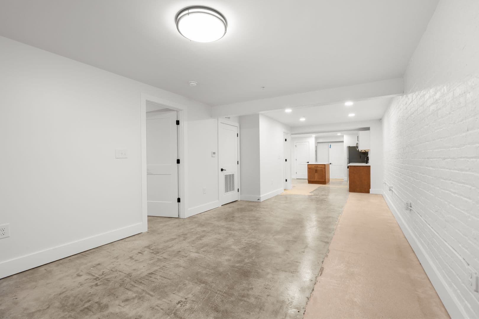 Richmond Apartment: 2033 W Broad St