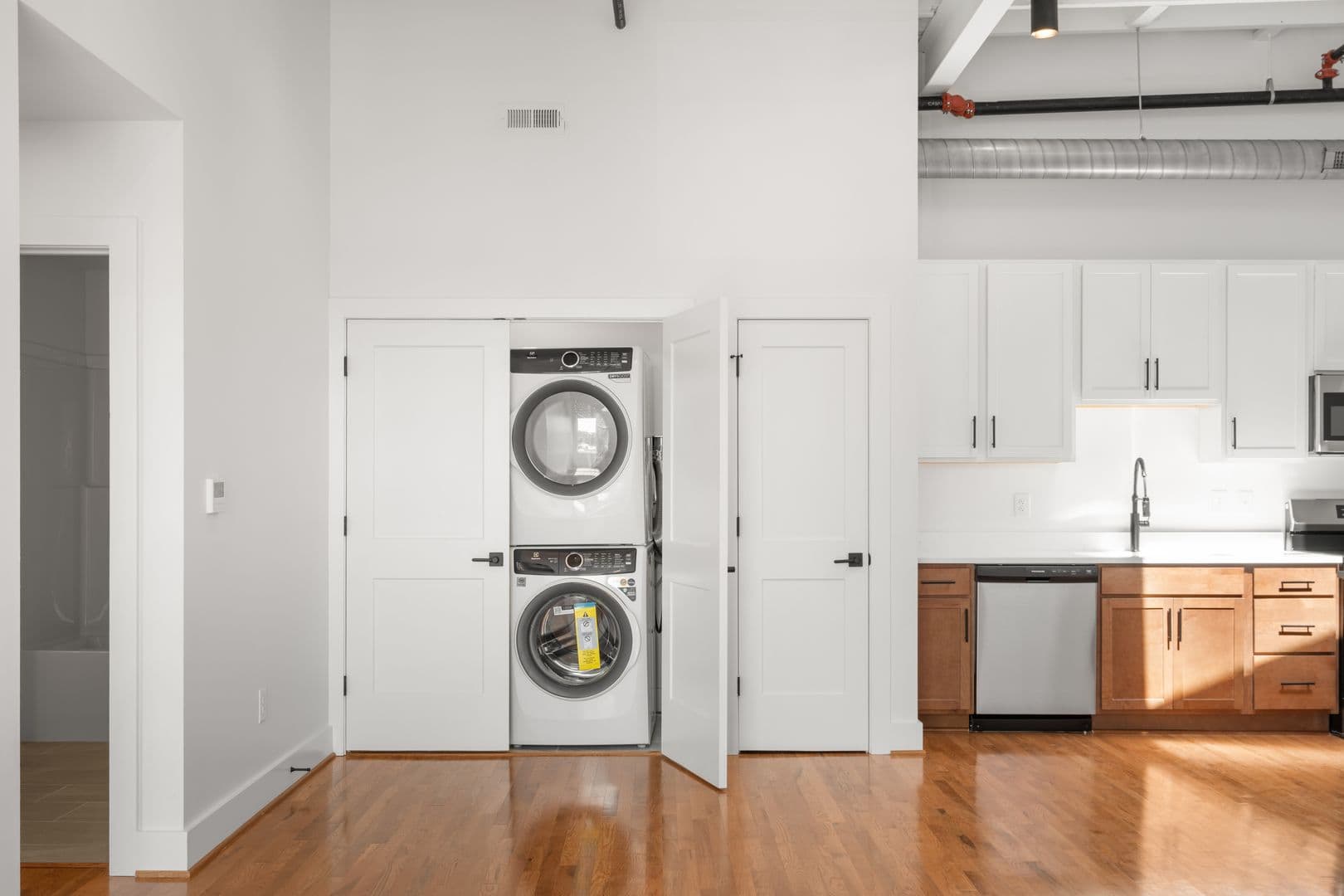Richmond Apartment: 2033 W Broad St