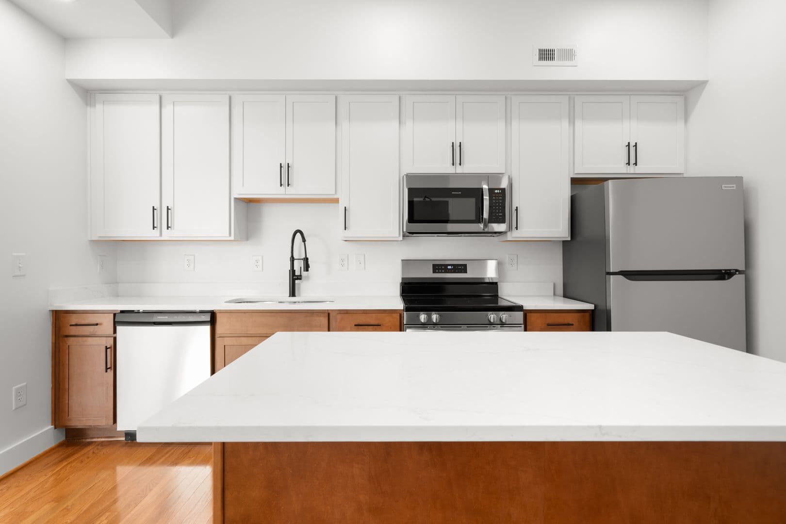 Richmond Apartment: 2033 W Broad St