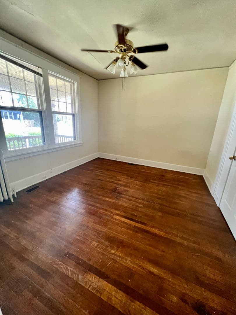 Richmond Apartment: 3310 Barton Ave