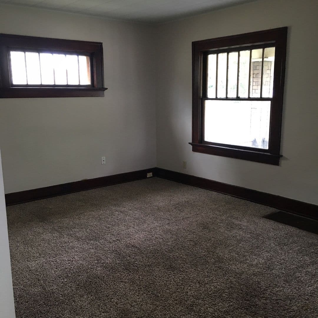Fort Wayne House: 3222 Winter St