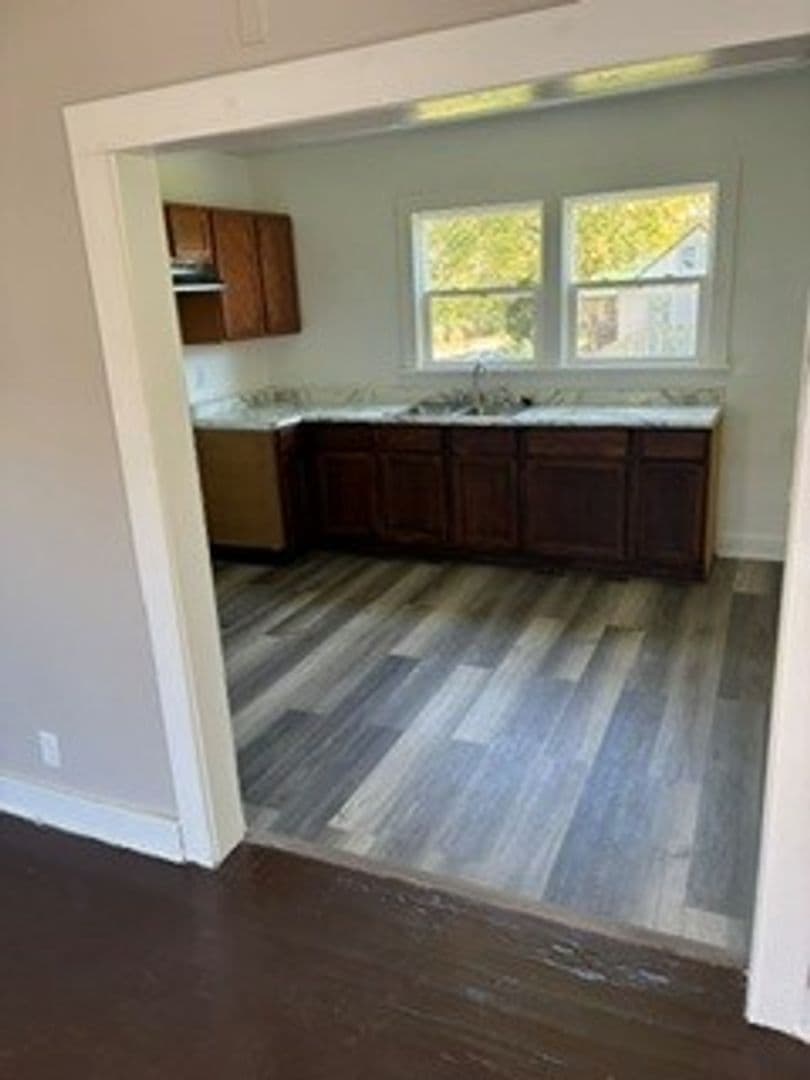 Fort Wayne House: 2918 Pittsburg St