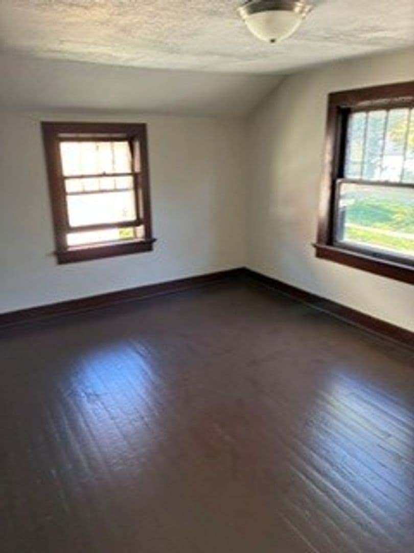 Fort Wayne House: 3222 Winter St