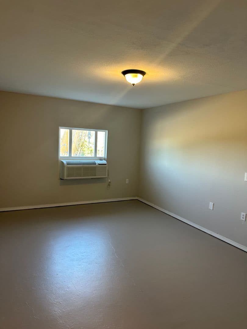 Branson Apartment: 2849 Gretna Road