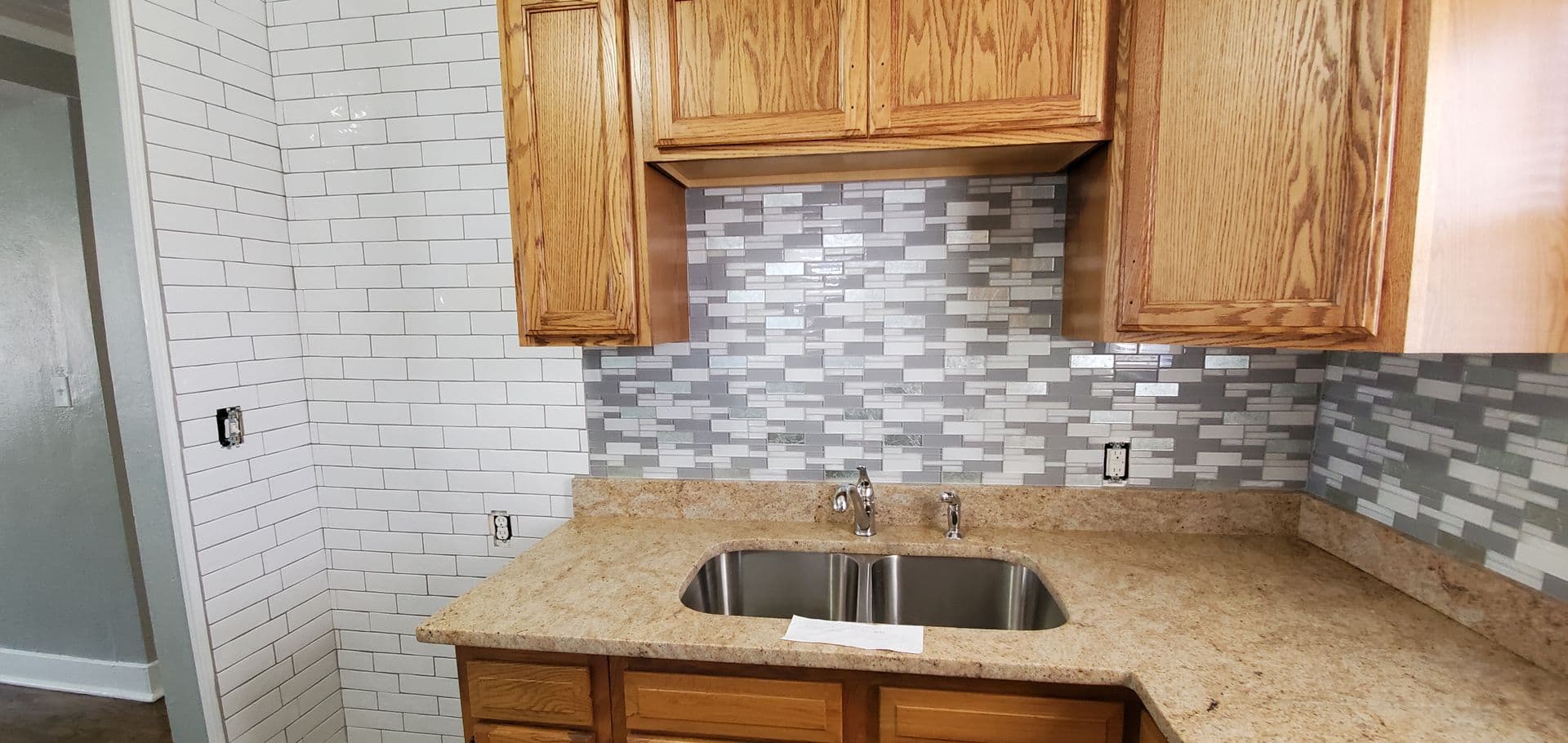 Louisville House: 848 Reading Rd