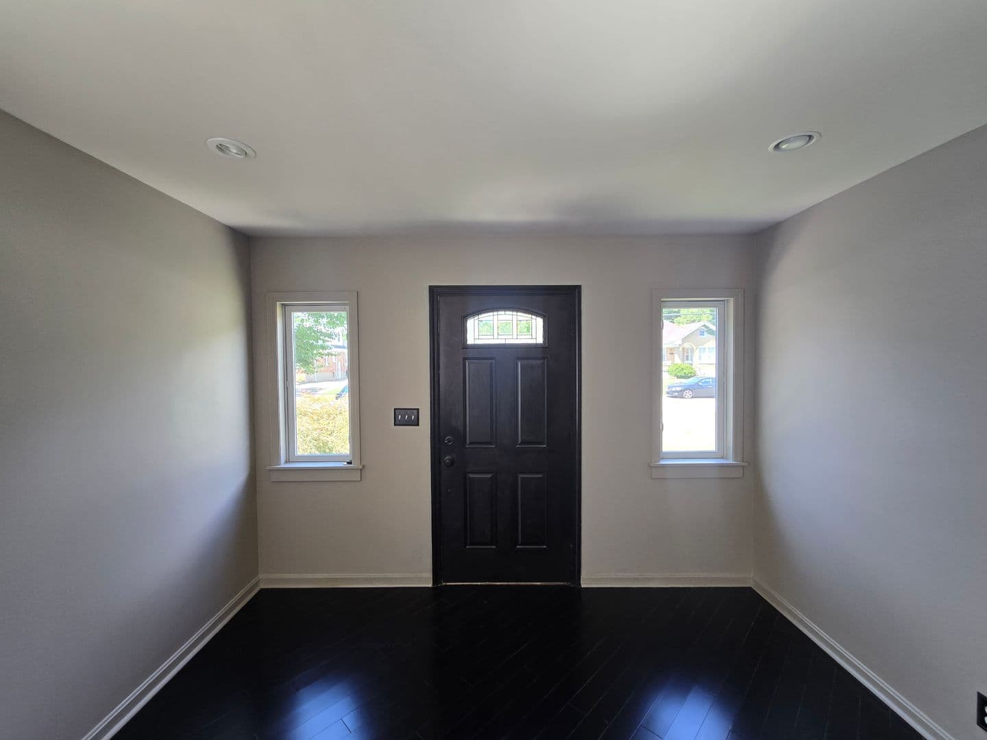 Louisville House: 3932 Kennison Avenue