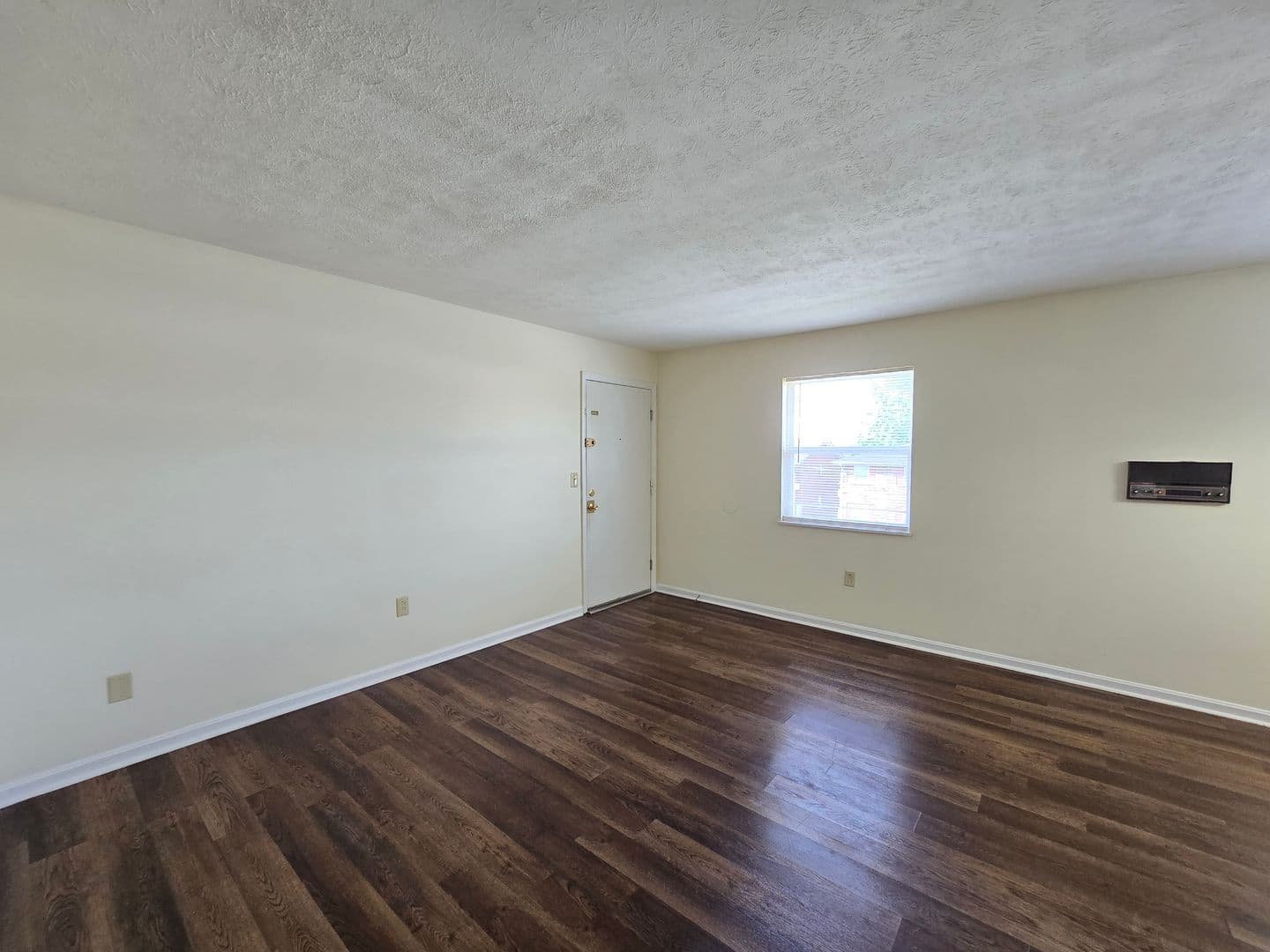 Louisville Apartment: 3212 Springfield Dr