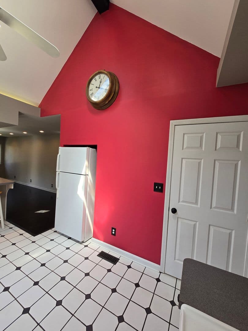 Louisville House: 3932 Kennison Avenue