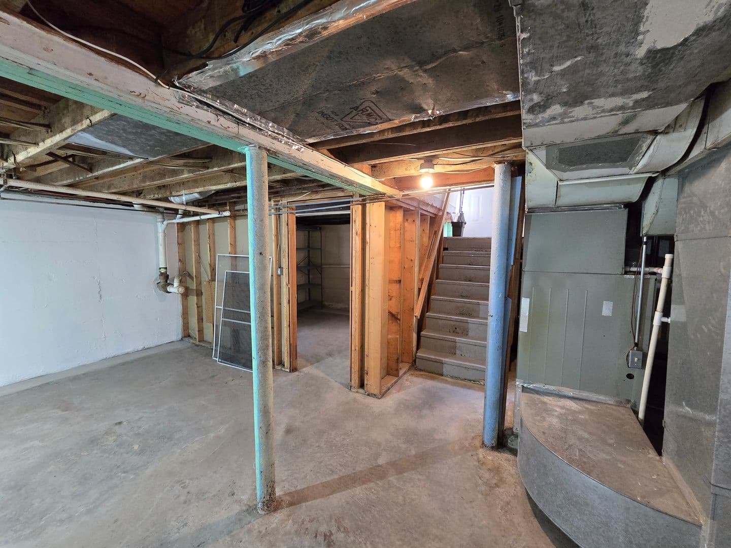 Louisville House: 3932 Kennison Avenue
