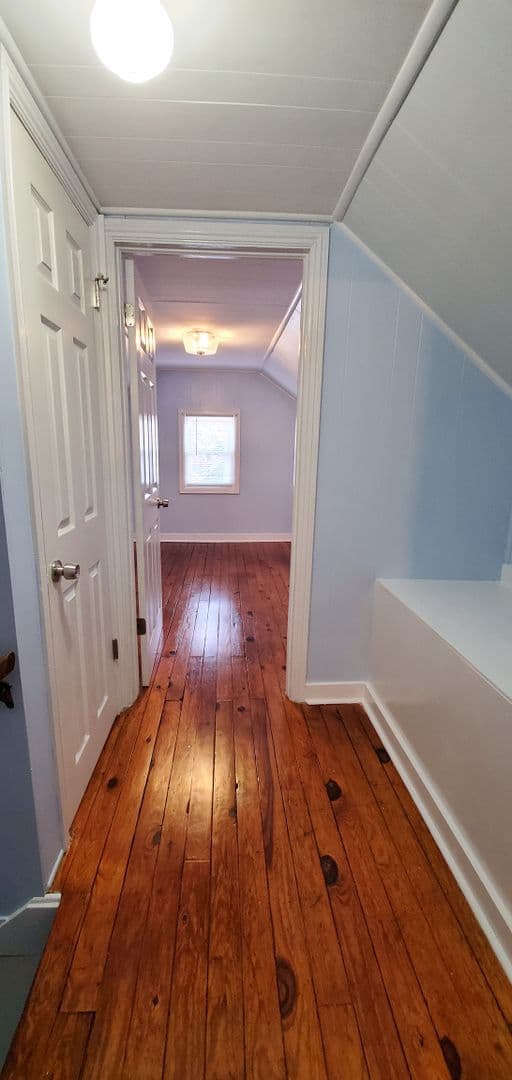 Louisville House: 848 Reading Rd