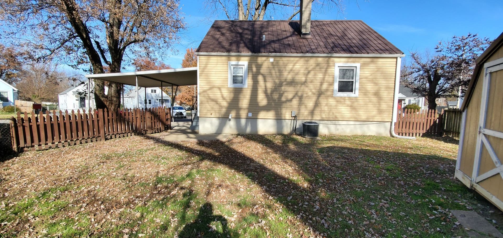 Louisville House: 848 Reading Rd