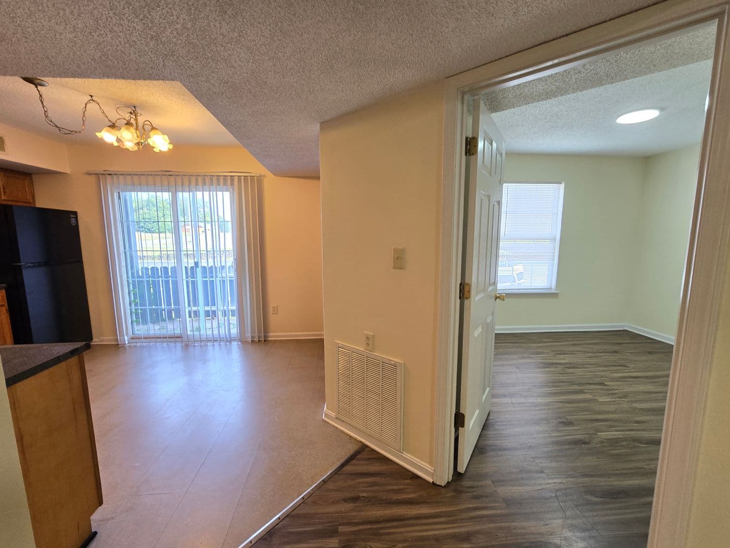 Louisville Apartment: 6418 Venango Dr.