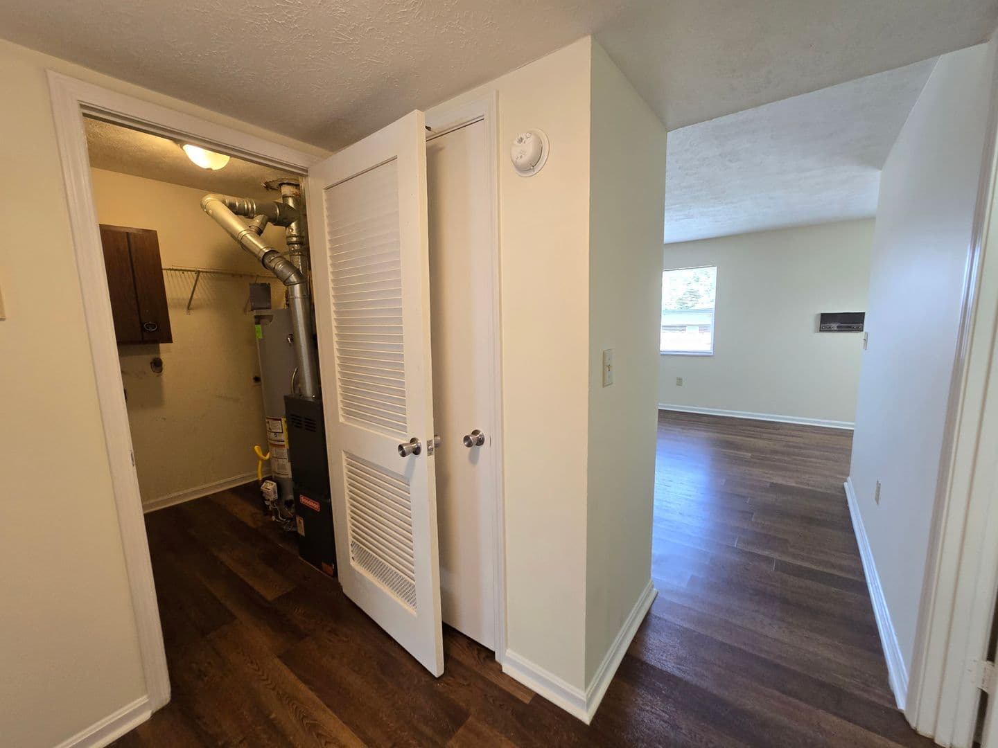 Louisville Apartment: 3212 Springfield Dr