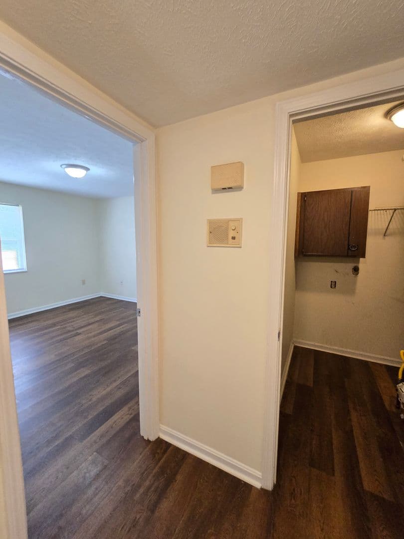 Louisville Apartment: 3212 Springfield Dr