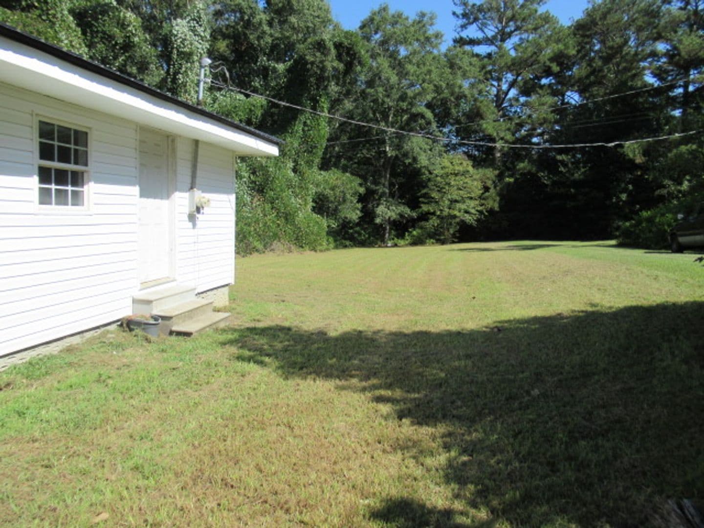 Carrollton House: 36 Armstrong Dr.