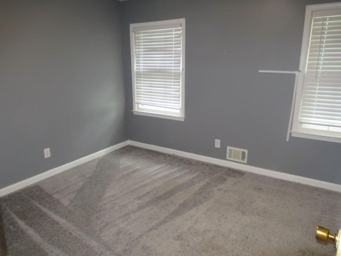 Carrollton House: 70 Gibson Drive