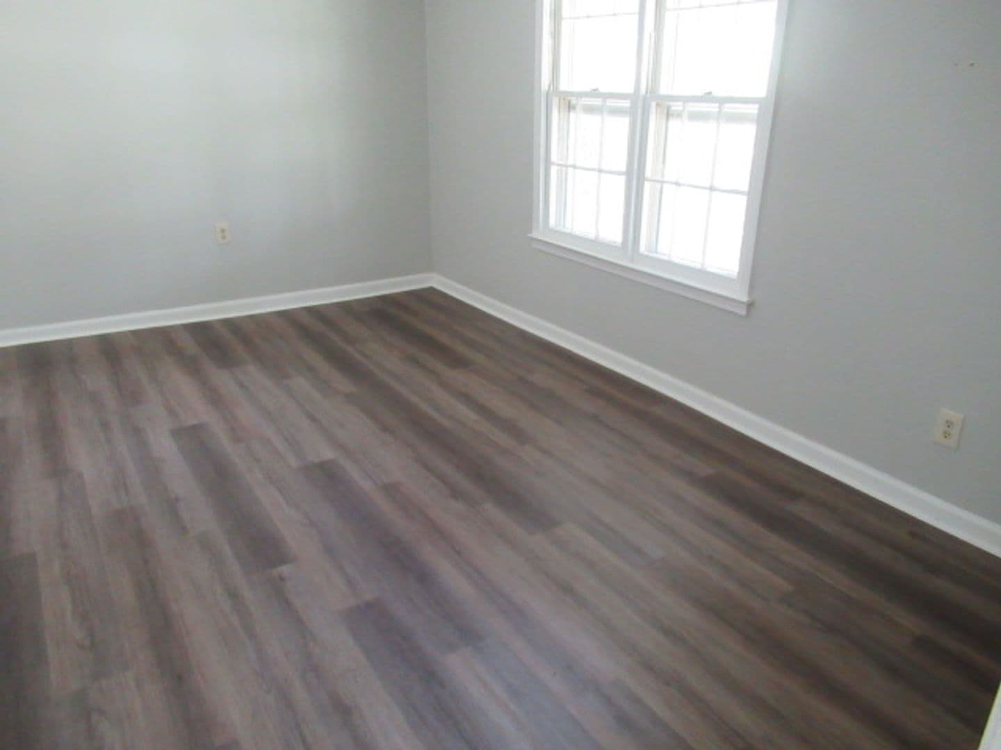 Carrollton House: 598 Adamson Ave.