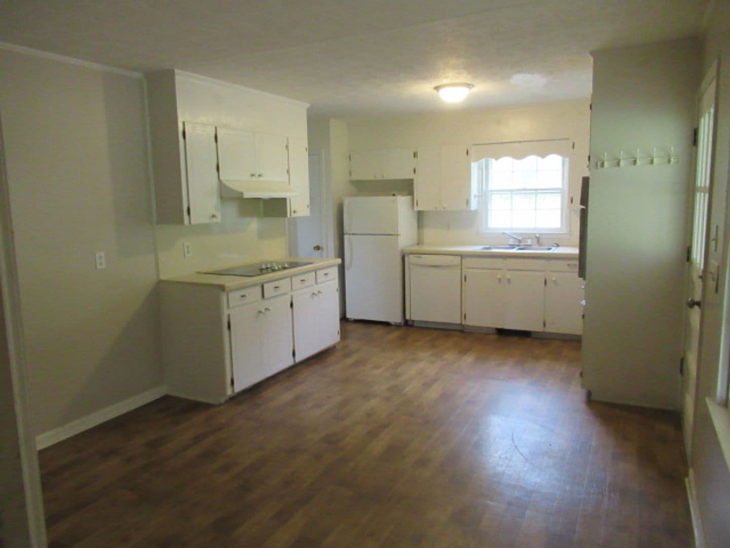 Carrollton House: 70 Gibson Drive