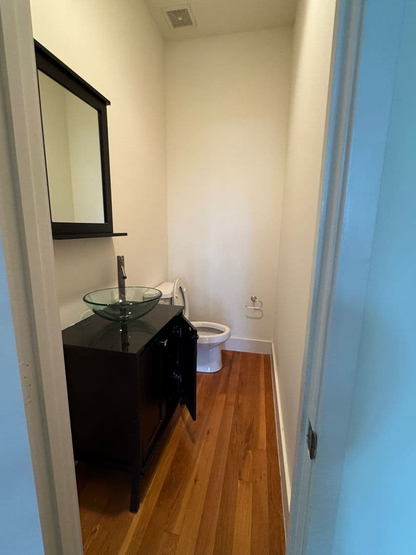 DALLAS Apartment: 1600 N HASKELL