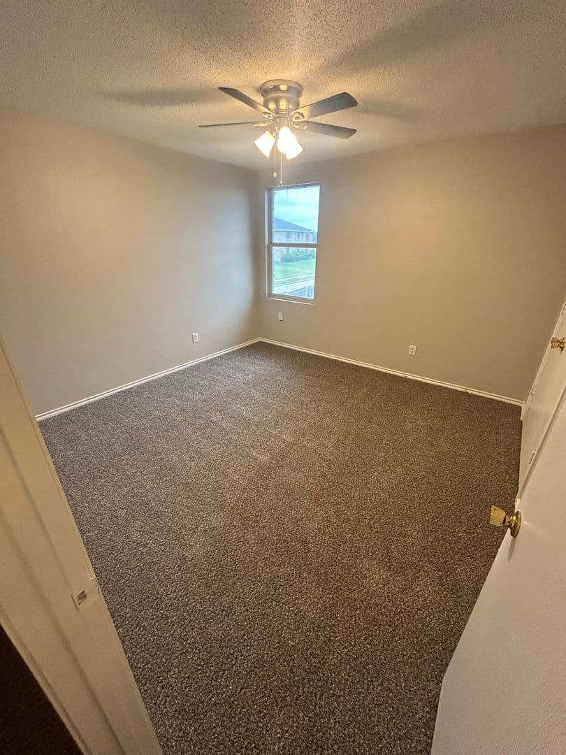 LANCASTER House: 1253 TALL GRASS DR