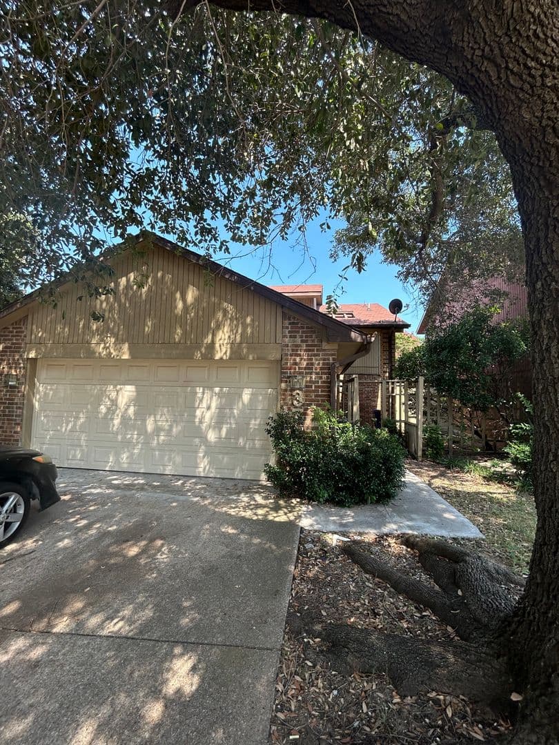 GARLAND House: 3712 PULSAR DR