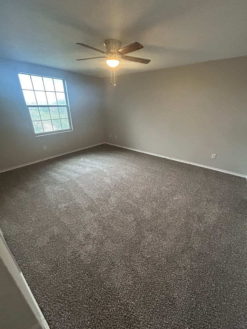 LANCASTER House: 1253 TALL GRASS DR