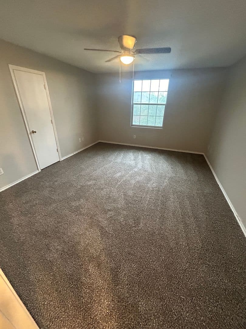 LANCASTER House: 1253 TALL GRASS DR