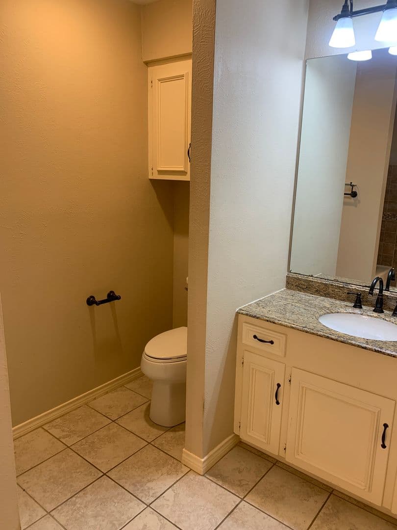 GARLAND House: 209 BELLMEADE DRIVE