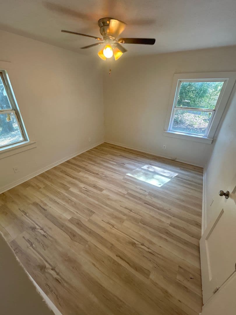 DALLAS House: 2844 TOLUCA AVENUE