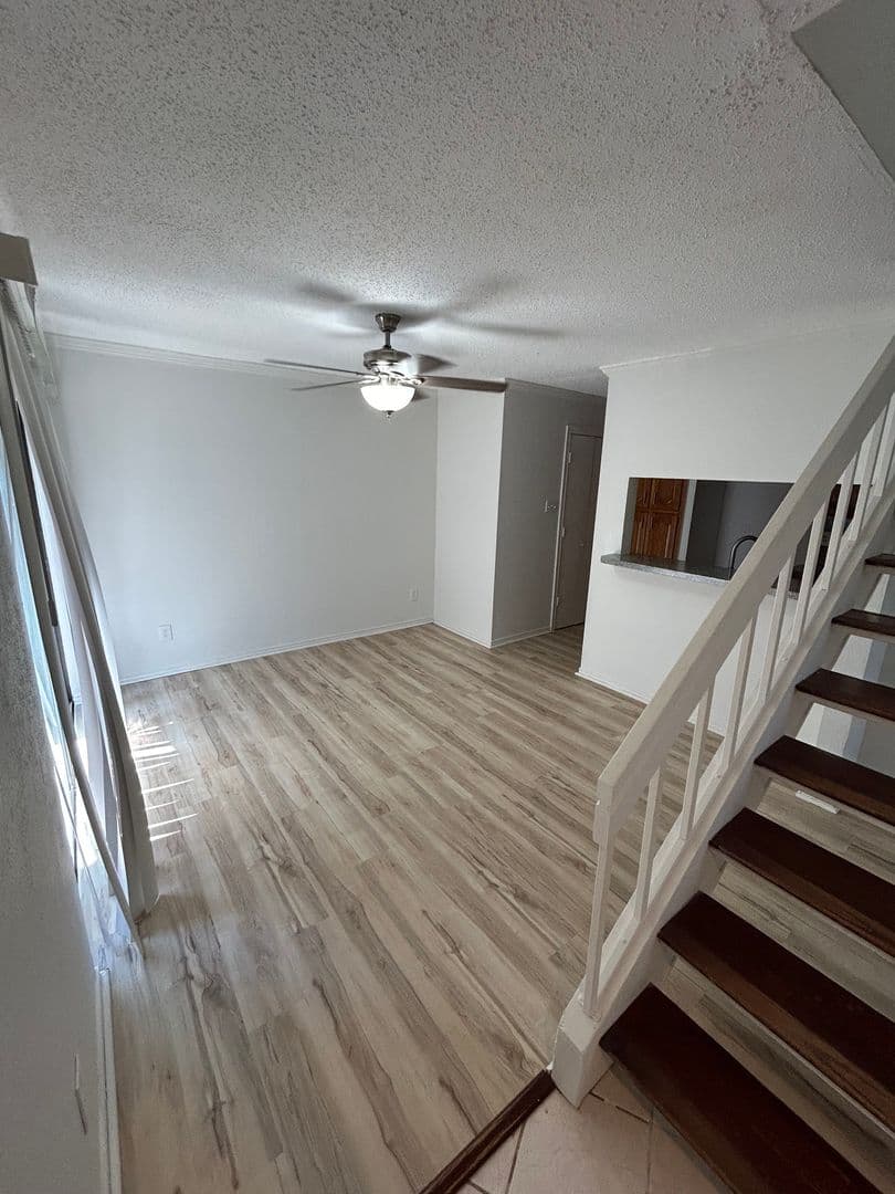GARLAND House: 3712 PULSAR DR