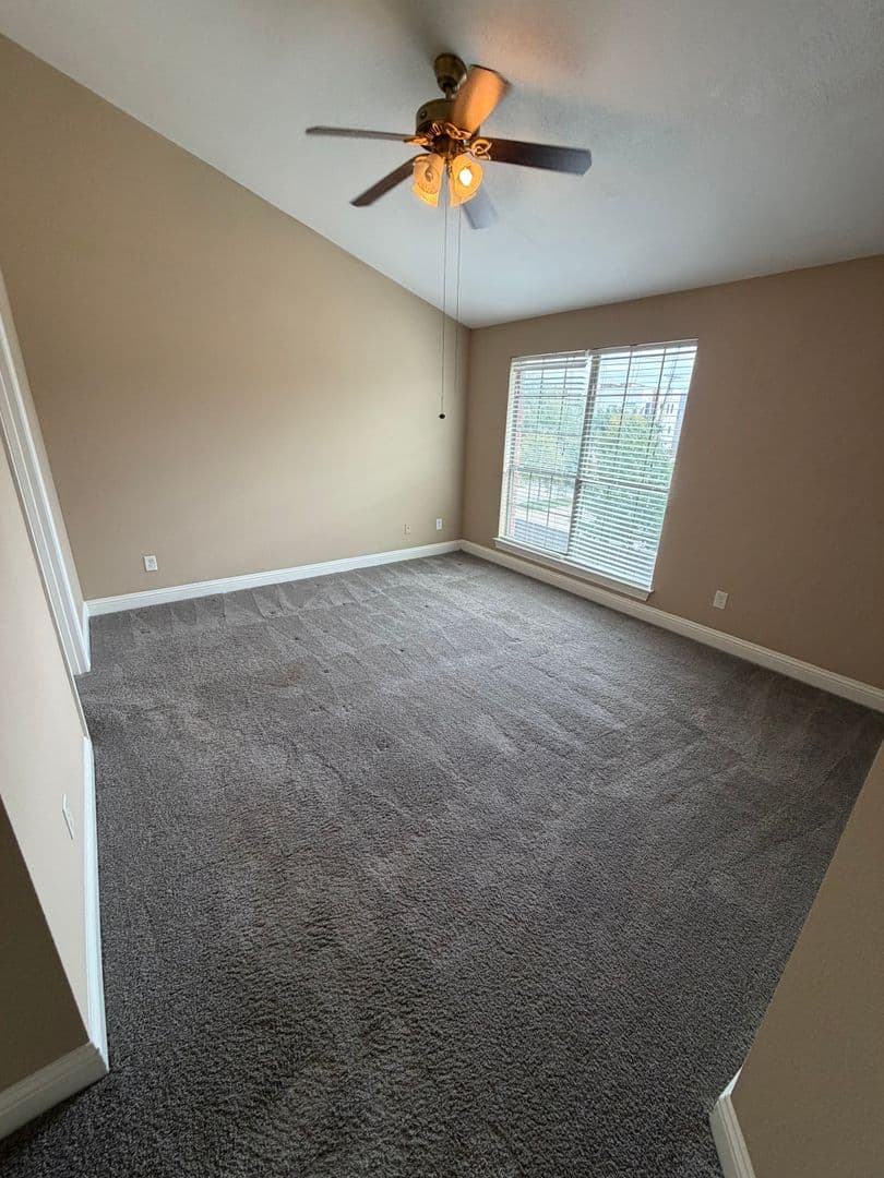 DALLAS House: 1303 HALCYON PLACE