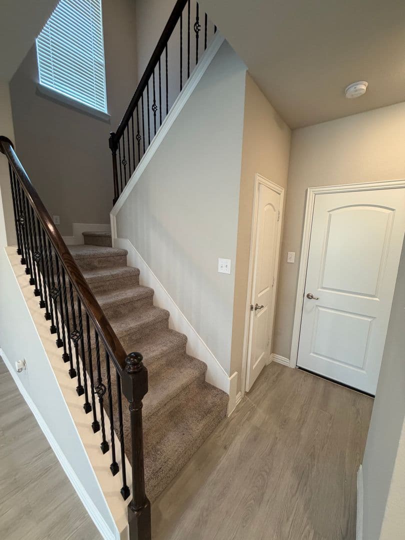 MESQUITE House: 2940 BLUETS DR