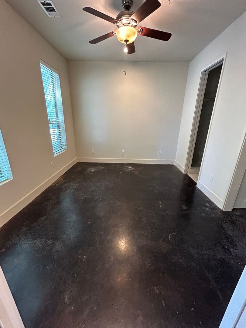 DALLAS Apartment: 1600 N HASKELL