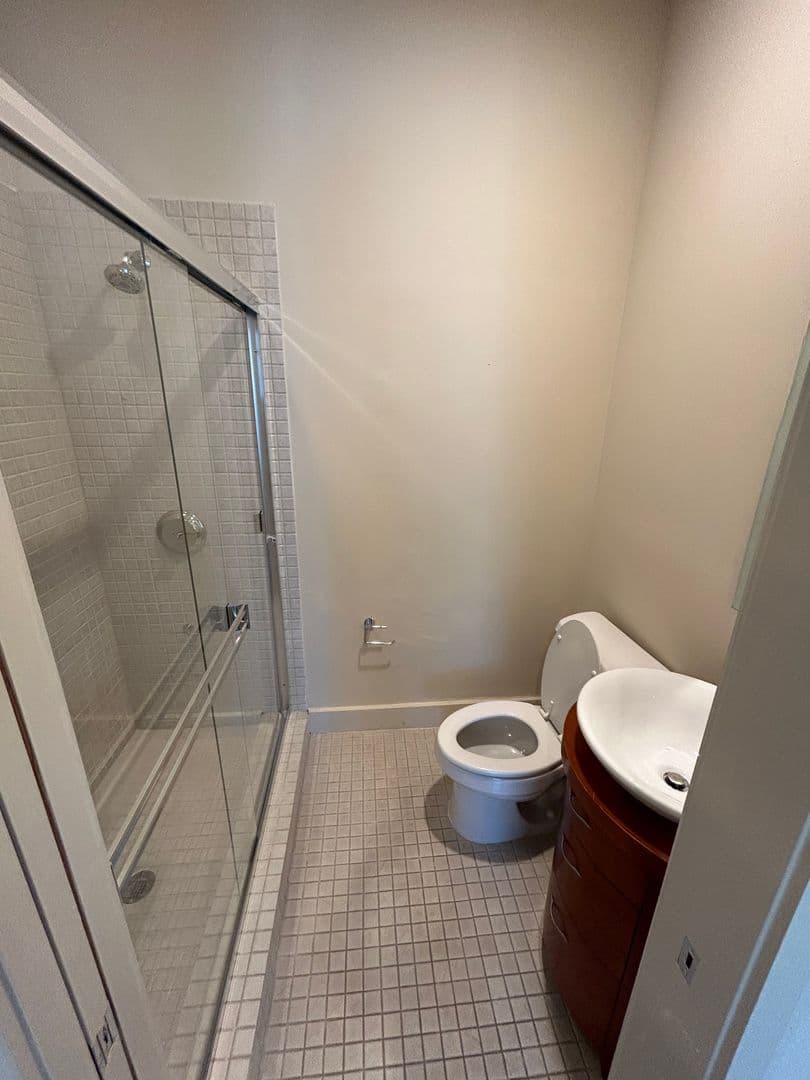 DALLAS Apartment: 1600 N HASKELL