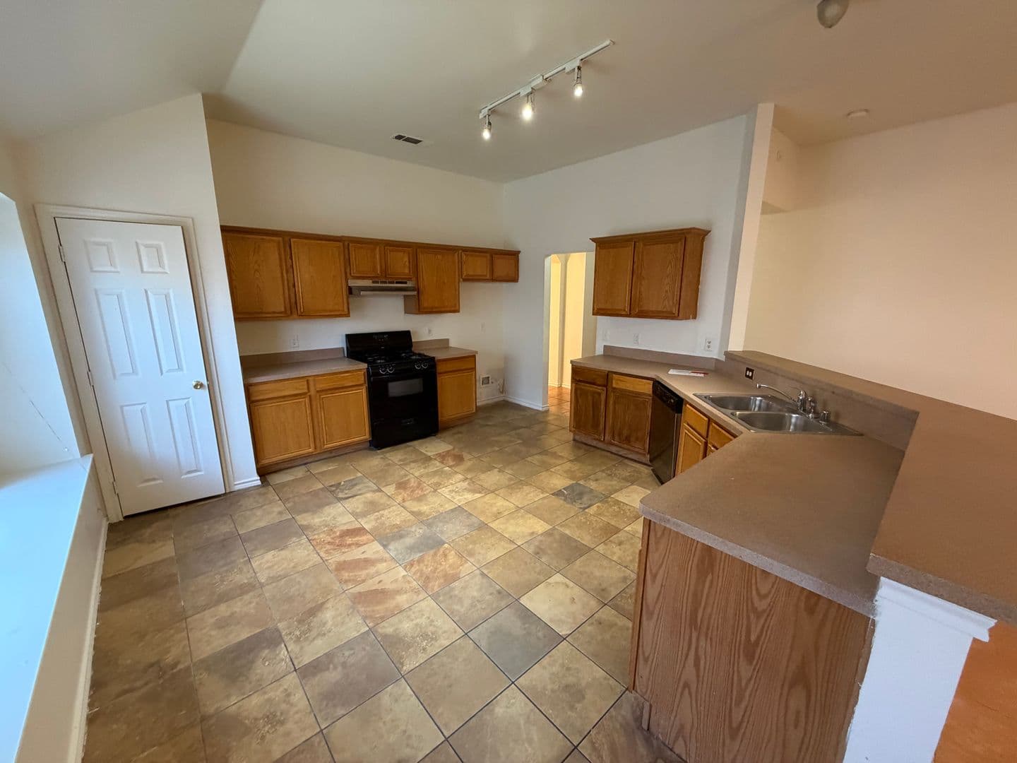 MESQUITE House: 1005 CHELSEA