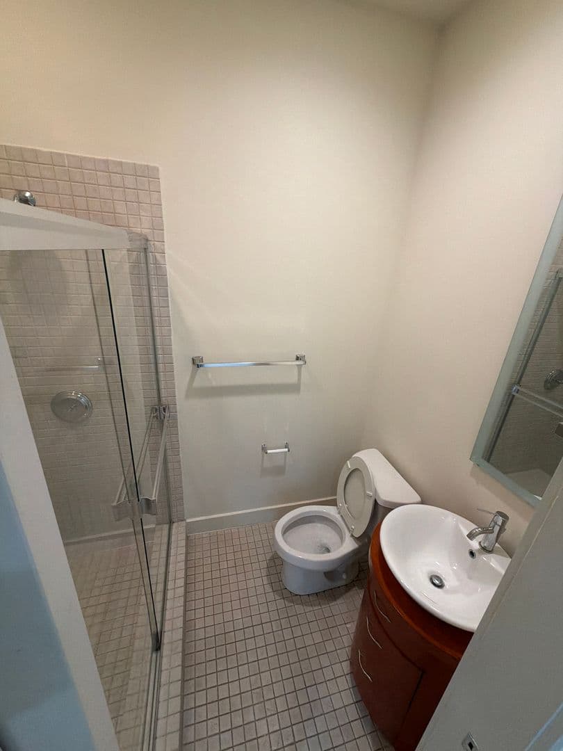 DALLAS Apartment: 1600 N HASKELL