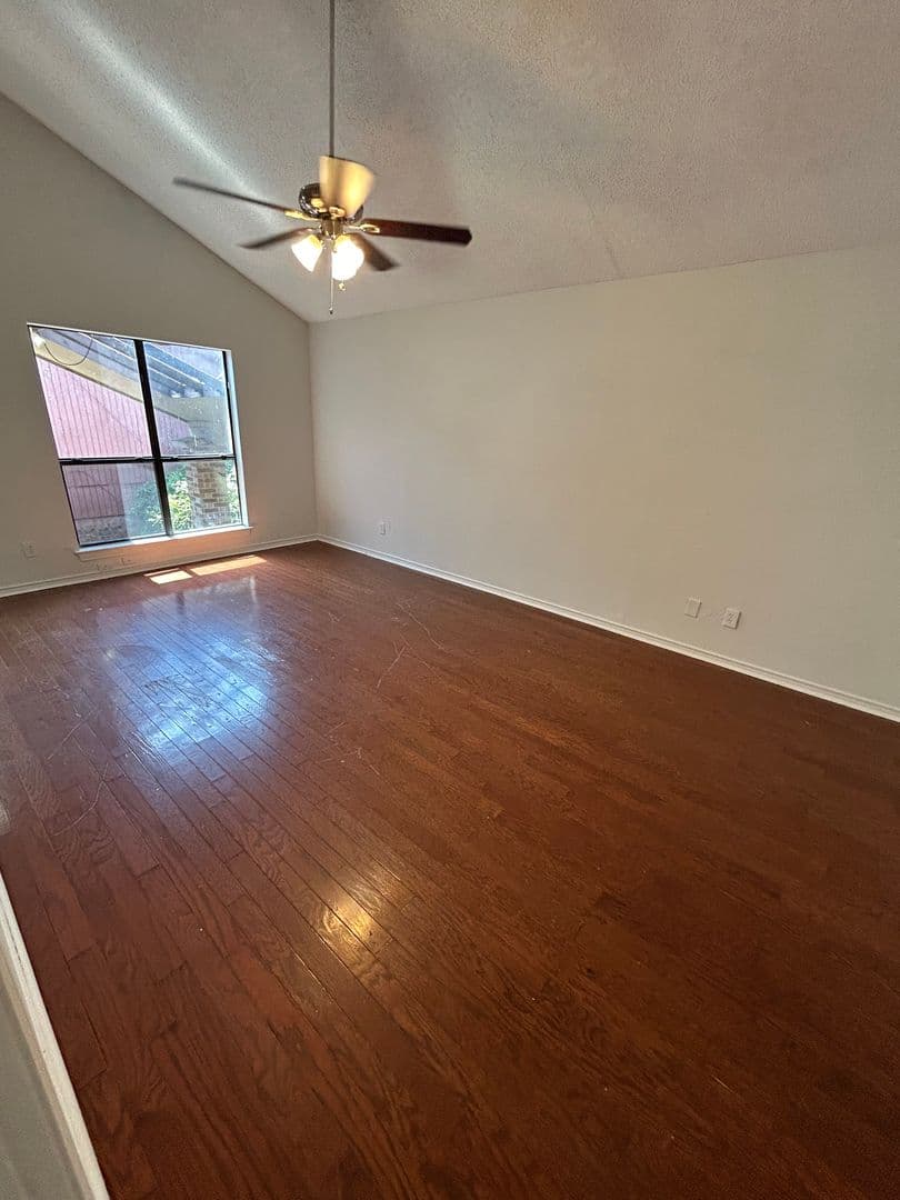 GARLAND House: 3712 PULSAR DR