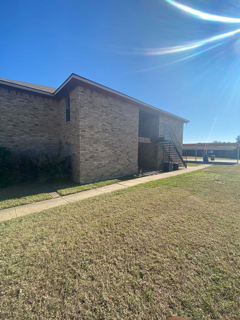 SACHSE Apartment: 5510 BROOKVIEW COURT