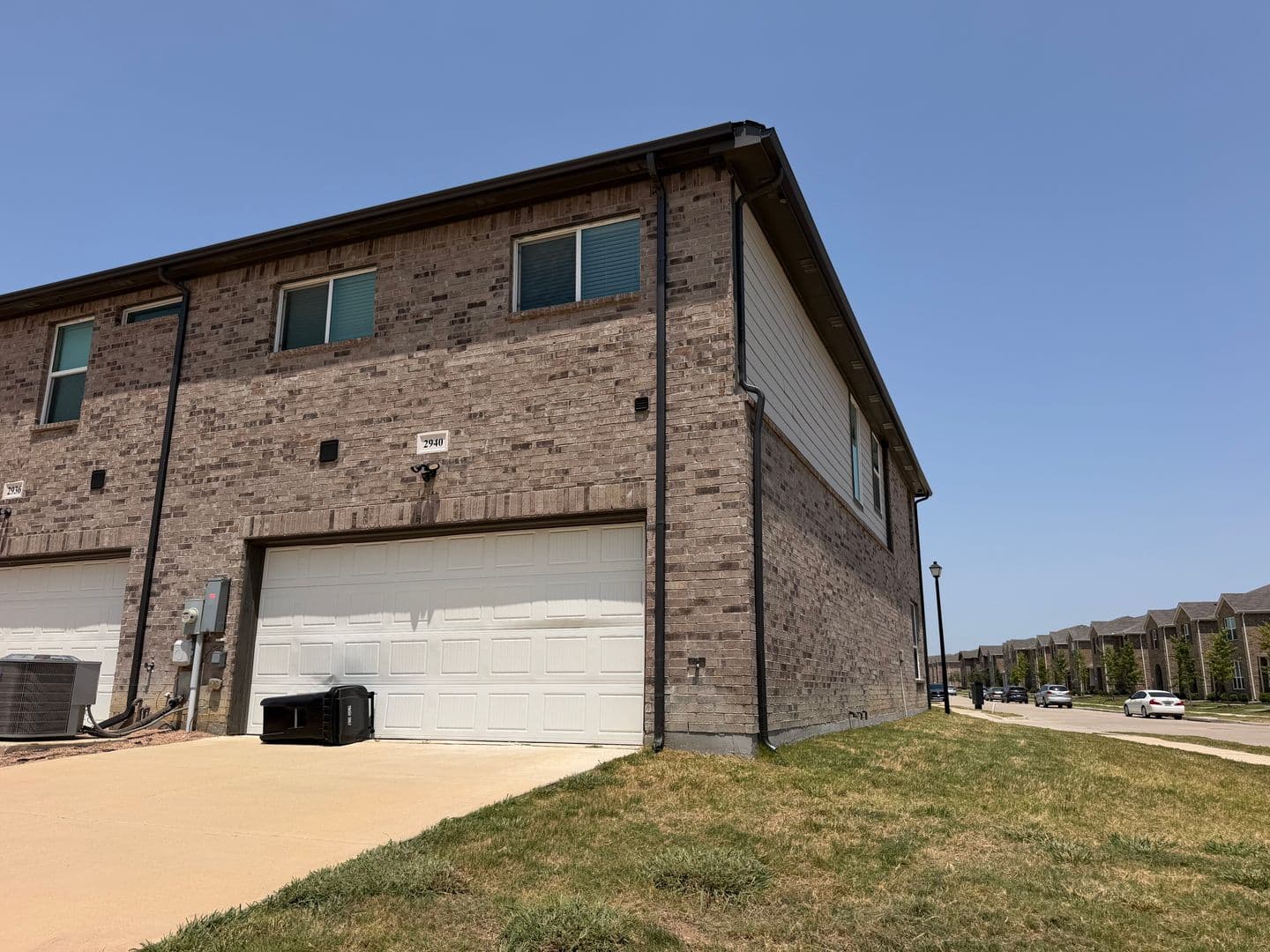 MESQUITE House: 2940 BLUETS DR