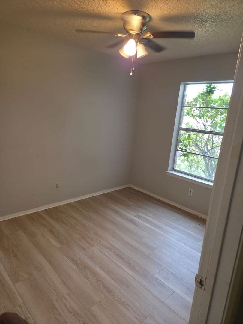 SACHSE Apartment: 5510 BROOKVIEW COURT