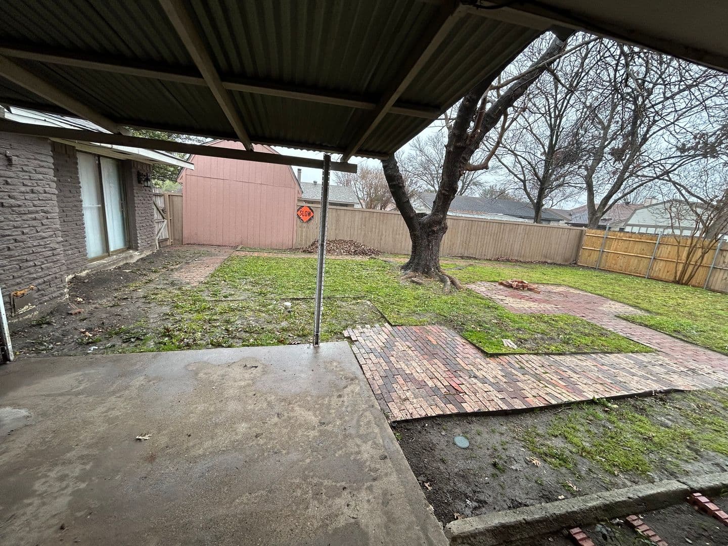 GARLAND House: 825 HUDSON DR