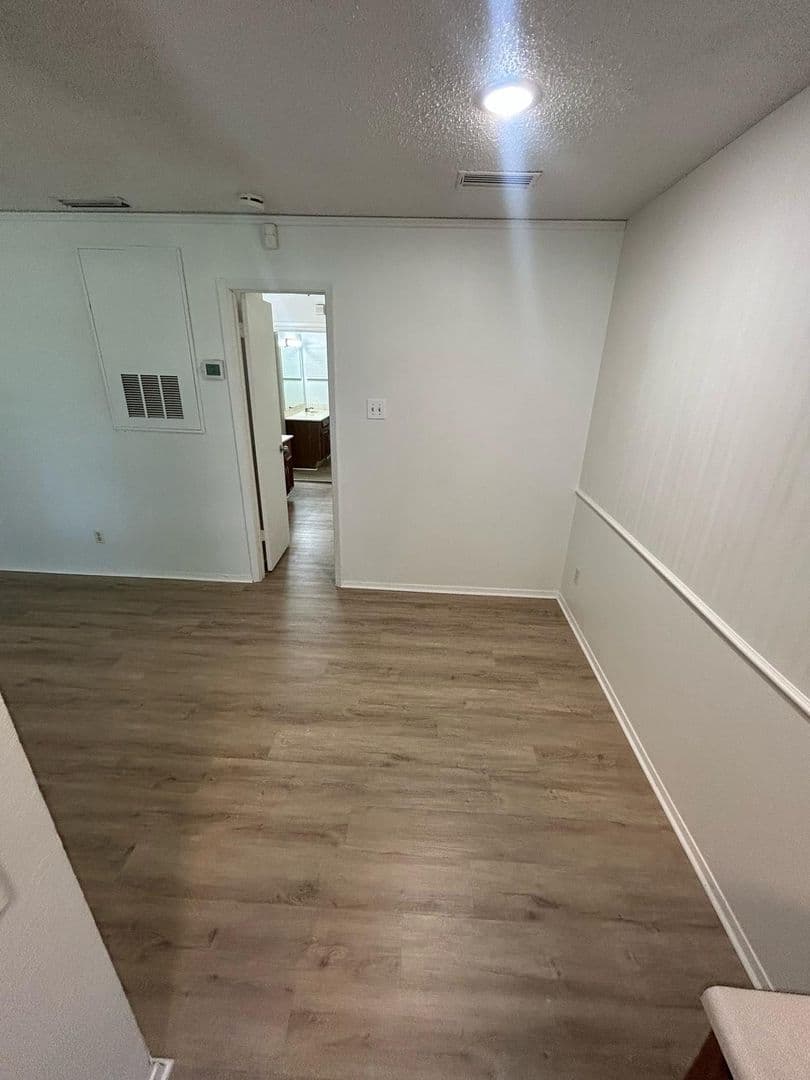 DALLAS House: 5981 ARAPAHO RD APT 1507